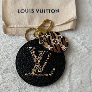 Louis Vuitton Black & Brown Leopard Monogram Round Keychain Charm
